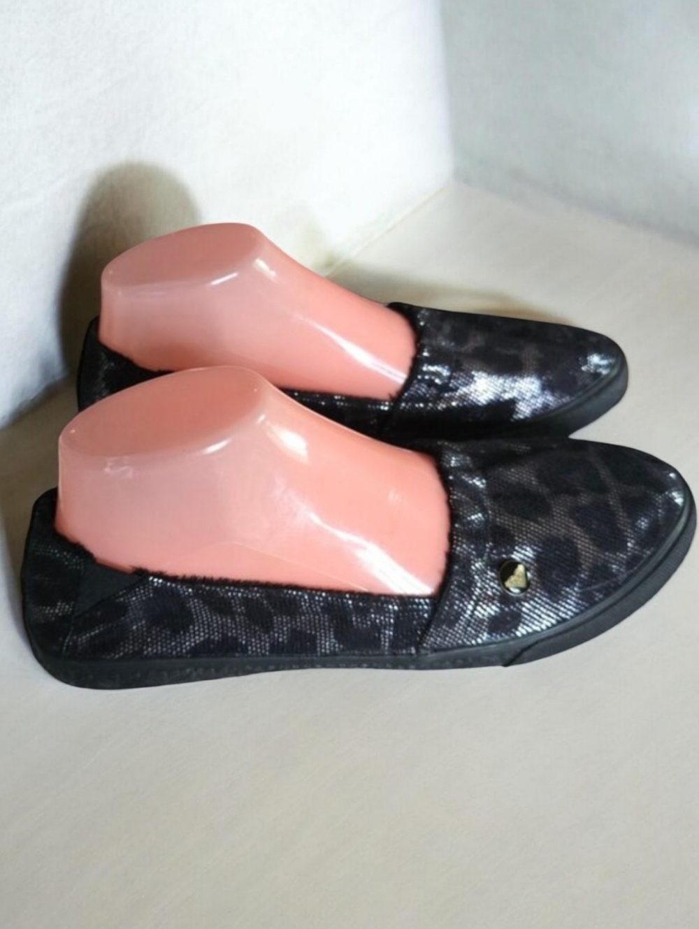 ROXY (8) ABBEY SPARKLES Black/Silver Slip on Loafers
